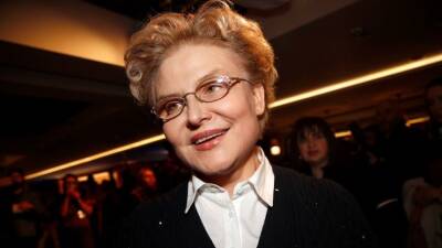 Елена Малышева - Елена Малышева засветила таинственного мужа на видео - 5-tv.ru - Россия