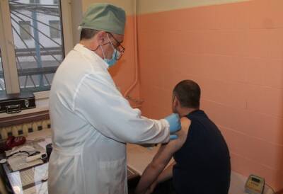 В воронежских тюрьмах и зонах вакцинировали 87% осужденных и подозреваемых - gorcom36.ru - Воронеж - Воронежская обл.