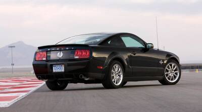 Ford - Shelby вернула в модельную линейку экстремальное купе Ford Mustang GT500KR - runews24.ru - США