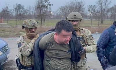 Блогер - "Плюнул полицейскому в лицо": скандальный блогер устроил беспредел в Харькове - politeka.net - Украина - Харьков - Новомосковск