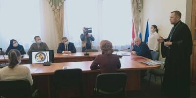 Вадим Лысанов - Подари надежду. В Кунгуре открыли одиннадцатый рождественский благотворительный марафон - iskra-kungur.ru - Пермь - округ Кунгурский