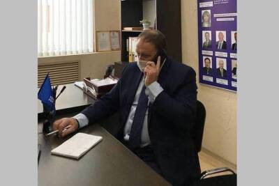 Главврач с Брянщины поддержал закон «о QR-кодах» - mk.ru