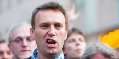 Алексей Навальный - Илья Ремесло - Дарья Навальная - Чужих не жалко: Навальный запрещал своим детям ходить на митинги, но охотно отправлял туда других - ruposters.ru