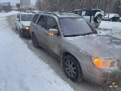 В Новосибирске редактор «АСТ-54» попал в ДТП на светофоре - sib.fm - Новосибирск