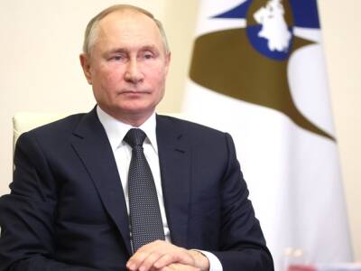 Владимир Путин - Вячеслав Володин - Путин призвал доработать инициативы об использовании QR-кодов и сертификатах в общественных местах - rosbalt.ru - Россия