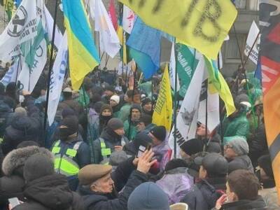 На акции под Радой один человек пострадал, двое задержаны – полиция - gordonua.com - Украина - Киев