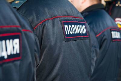 Владимир Колокольцев - Петербургские полицейские ликвидировали четыре нарколаборатории и два «магазина» за 2021 год - spb.mk.ru - Санкт-Петербург