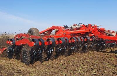Lozova Machinery выводит на рынок бороны для технологии verti-till - agroportal.ua - Украина