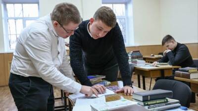 Правительство РФ утвердило программу занятости молодежи до 2030 года - 5-tv.ru - Россия