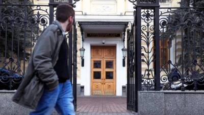 Эльвира Набиуллина - Про запас: ключевая ставка ЦБ впервые в этом году обогнала инфляцию - smartmoney.one - Россия
