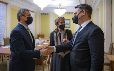 Роман Машовец - Представители Киева и Берлина обсудили ситуацию на востоке Украины - korrespondent.net - Россия - Украина - Киев - Германия - Берлин - Донбасс