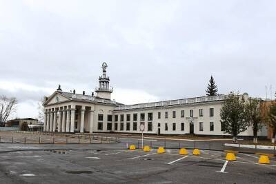 Пассажирам рейса из Владивостока пришлось ночевать в Иркутске из-за режима аэропорта Читы - chita.ru - Иркутск - Владивосток - Чита - Благовещенск
