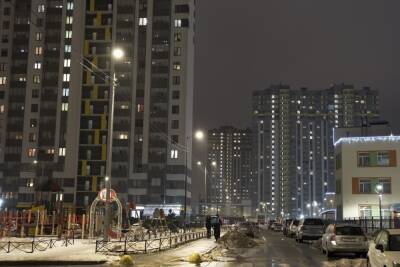 Более 270 светильников освещают дорогу жителям квартала на Южном шоссе - spb.mk.ru - На