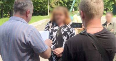 В Хмельницком женщина, которая продала дочь в сексуальное рабство, проведет шесть лет за решеткой - dsnews.ua - Украина - Хмельницкая обл.