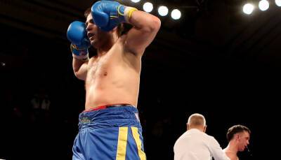 Денис Беринчик - Митрофанов защитил титул WBO Oriental в поединке с Нурымбетовым (видео) - sportarena.com - Казахстан