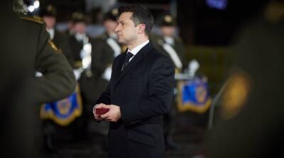 Владимир Зеленскийpresident - Зеленский подписал закон об упрощении получения гражданства иностранцам, воевавшим за Украину - ru.slovoidilo.ua - Украина