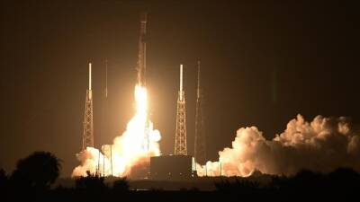 SpaceX осуществила запуск ракеты-носителя с турецким спутником связи - trend.az - США - Турция - шт.Флорида