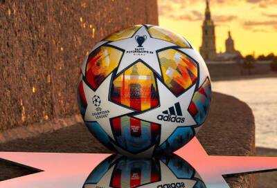 Архитектура Петербурга легла в основу дизайна мяча финала Лиги чемпионов 2021/22 - online47.ru - Москва - Санкт-Петербург