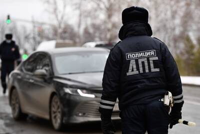Павел Уткин - Юрист перечислил необходимые действия при обнаружении повреждений на машине - lenta.ru