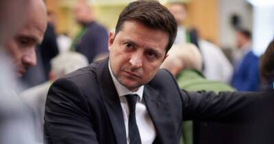 Владимир Зеленский - Ренат Кузьмин - Украинский - Украинский депутат назвал Зеленского жалким - ren.tv - Украина