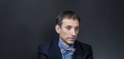 Владимир Зеленский - Владимир Путин - Виталий Портников - Джо Байден - Украинский - Украинский журналист Портников: Зеленский выглядит орудием в умелых руках Путина - runews24.ru - Россия - США - Украина - Крым