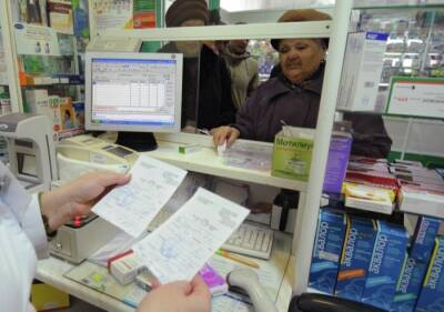 Анастасий Раков - Коммерческие аптеки могут подать заявку на участие в программе по обеспечению пациентов льготными лекарствами - interfax-russia.ru - Москва