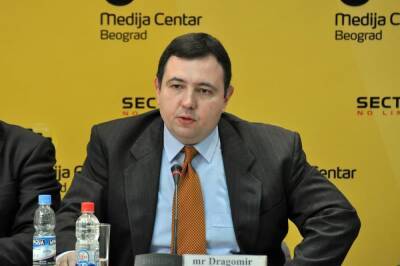 Политолог: «Нападки фон Крамон на Сербию обусловлены русофбией... - politnavigator.net - Россия - Германия - Сербия - Косово