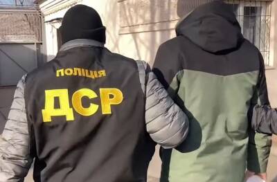В Кривом Роге полицейские ликвидировали деятельность банды наркоторговцев - politeka.net - Украина - Кривой Рог