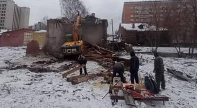 Начался снос дореволюционного здания на улице Горького - vgoroden.ru - Нижний Новгород