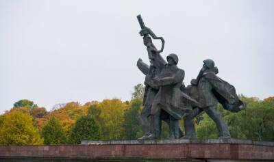 Посольство РФ в Латвии: очередной акт вандализма не омрачит подвиг победителей - lv.baltnews.com - Россия - Рига - Латвия