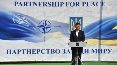 Существует непреодолимое препятствие для вступления Украины в НАТО - news-front.info - Украина