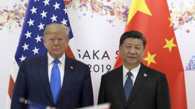 Дональд Трамп - Си Цзиньпин - Чжао Лицзянь - МИД Китая назвал абсурдом слова Трампа, назвавшего Си Цзиньпина убийцей - russian.rt.com - Китай - США