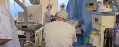 Хабаровские врачи впервые удалили опухоль мозга пациентке в сознании - runews24.ru