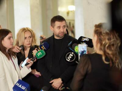 Давид Арахамия - Арахамия заявил, что за выход из фракции "Слуга народа" предлагают до 1$ млн - gordonua.com - Украина - Запорожье