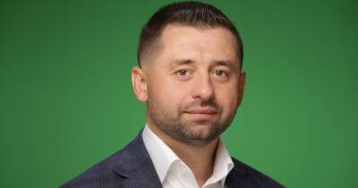 Давид Арахамия - Арахамия рассказал, с кем объединятся "слуги" в случае распада монобольшинства - focus.ua - Украина