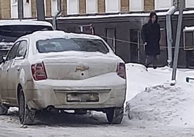 Автоподстава на «зебре»: пешеход-мошенник снова объявился на севере Москвы - mskgazeta.ru - Москва