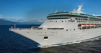 "Омикрон" обнаружили у 48 пассажиров круизного лайнера в Майями - ren.tv - Юар