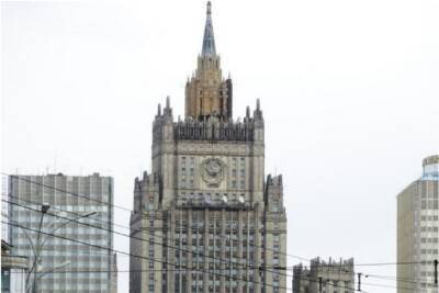Россия вышлет 2 немецких дипломатов в ответ на такой же шаг Берлина - mk.ru - Москва - Россия - Германия - Берлин