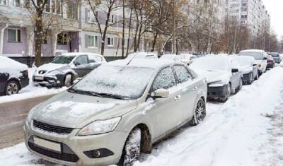 Смольный значительно пополнил городской бюджет за счет платных парковок - mirnov.ru