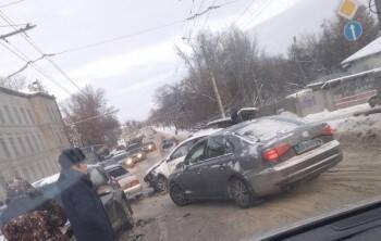 Здравствуй, новый понедельник: Вологда вновь встала в часовых пробках, а ПАТП – оставил пассажиров без автобусов - vologda-poisk.ru - Вологда