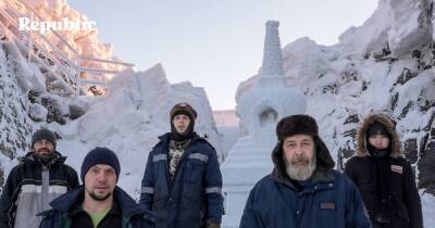 Фотоистория о буддийском монастыре на вершине уральской горы и его противостоянии крупнейшему горнодобывающему холдингу - republic.ru