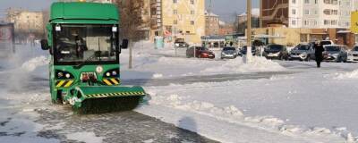 Дорожная служба Братска рассказала о работе техники в 35-градусные морозы - runews24.ru - Братск