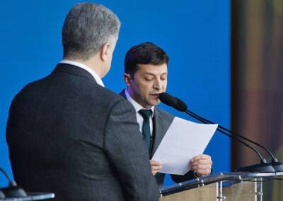 Петр Порошенко - Виктор Медведчук - "Евросолидарность" назвала Зеленского ничтожеством за подозрение Порошенко в госизмене - nakanune.ru - Украина - ДНР - Горловка - ЛНР