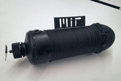 Инженеры MIT создали батарею из гибкого волокна — ее длина достигает рекордных 140-метров - itc.ua - Украина - Аккумуляторы