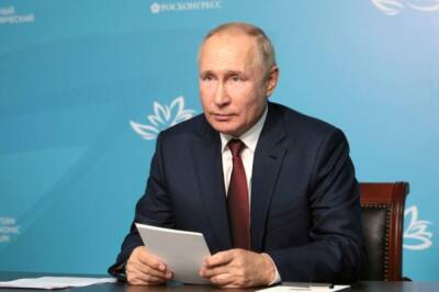 Владимир Путин - Дмитрий Песков - Путин примет участие в церемонии приема двух крейсеров в состав ВМФ - aif.ru - Россия - Новосибирск - Магадан - Петропавловск-Камчатский