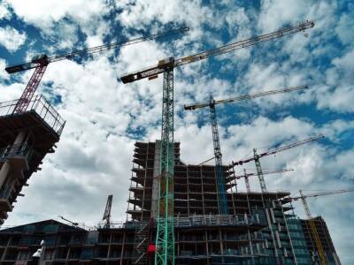 Средняя стоимость 1 кв.м на первичном рынке жилья превысила 100 тыс. рублей - abnews.ru - Россия