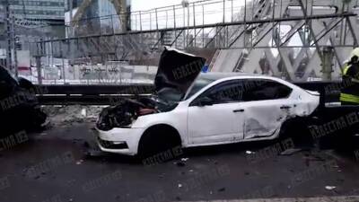 Виновник массового ДТП на Кутузовском проспекте в Москве: «Честно надо сказать?» - 5-tv.ru - Москва