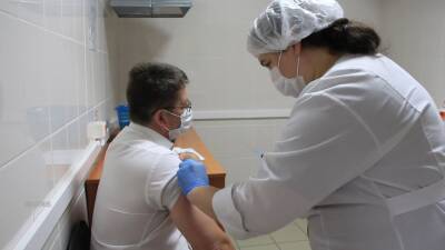 Радий Хабиров - Международная неделя бизнеса и вакцинация: главные темы оперативки с Радием Хабировым - bash.news