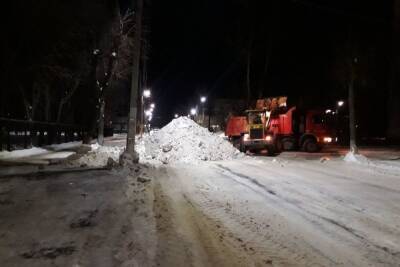 Костромские коммунальщики напрягают все силы в расчистке городских улиц от снега - kostroma.mk.ru - Кострома - Заволжск