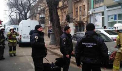 Вой сирен в Киеве, жителям сделали предупреждение: "Сохраняйте спокойствие" - politeka.net - Украина - Киев - Киев